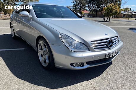 Silver 2007 Mercedes-Benz CLS-Class Sedan CLS350 R