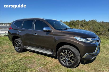 Bronze 2016 Mitsubishi Pajero Sport Wagon Gls (4X4)