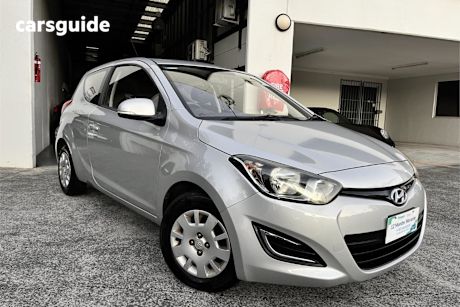 Silver 2013 Hyundai I20 Hatchback Active