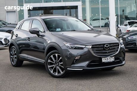 Grey 2019 Mazda CX-3 SUV AKARI F