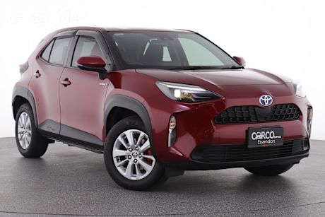 Red 2022 Toyota Yaris Cross SUV GX F