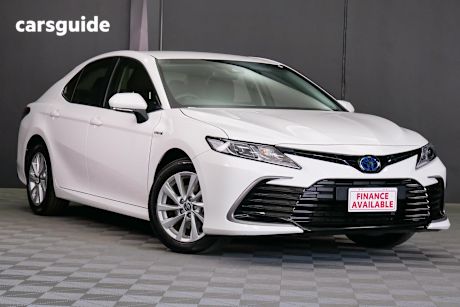 White 2023 Toyota Camry Sedan Ascent Hybrid
