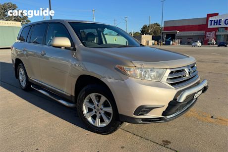 Gold 2011 Toyota Kluger Wagon Kx-R (4X4) 7 Seat