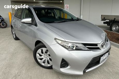 Silver 2015 Toyota Corolla Hatch ASCENT F