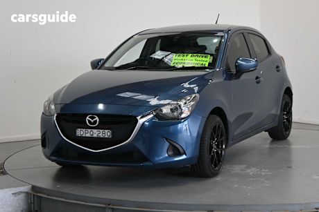 Blue 2017 Mazda 2 Hatchback Maxx