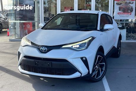 White 2023 Toyota C-HR SUV KOBA F