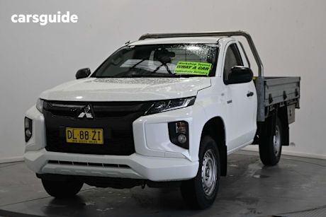 White 2020 Mitsubishi Triton Ute Tray GLX R