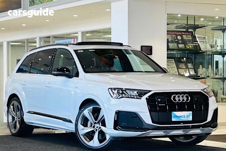 White 2023 Audi Q7 SUV 50 TDI S LINE 4WD