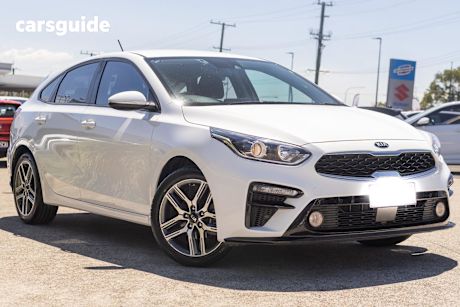 White 2019 Kia Cerato Hatch SPORT F