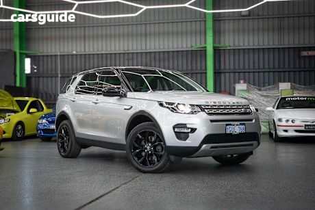 Silver 2019 Land Rover Discovery Sport SUV TD4 110KW HSE 4X4