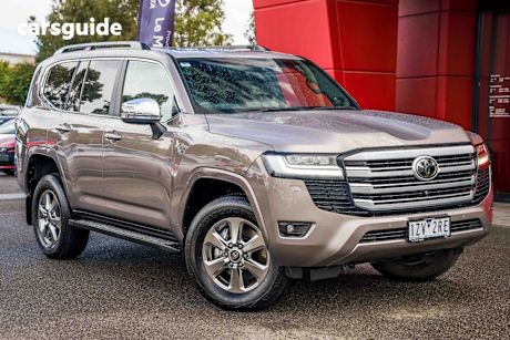 Bronze 2024 Toyota Landcruiser SUV SAHARA 4X4