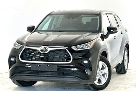 Black 2023 Toyota Kluger SUV GX F