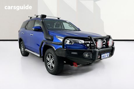 Blue 2018 Toyota Fortuner Wagon Gxl
