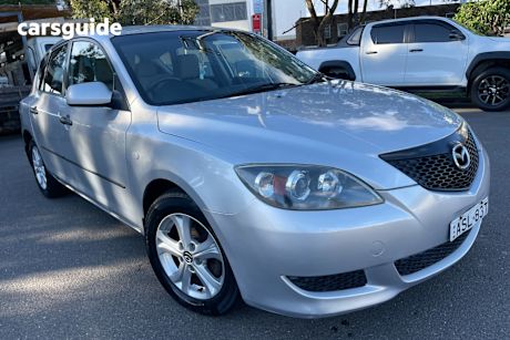 Silver 2004 Mazda 3 Hatchback Neo