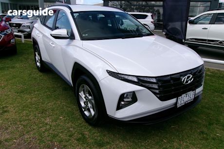White 2023 Hyundai Tucson SUV F