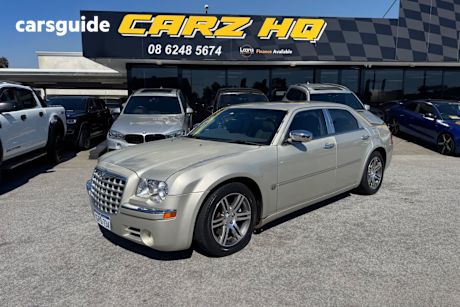 Beige 2008 Chrysler 300C Sedan 5.7 Hemi V8