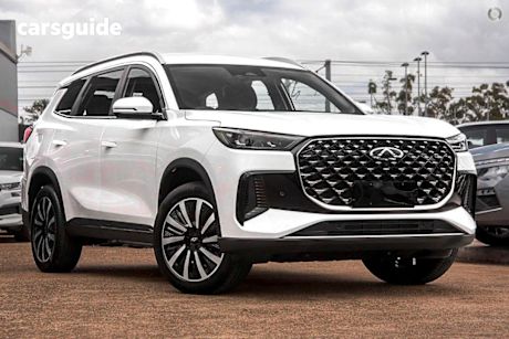 White 2025 Chery Tiggo 8 SUV SUPER HYBRID URBAN F