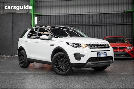 White 2016 Land Rover Discovery Sport SUV TD4 SE 4X4