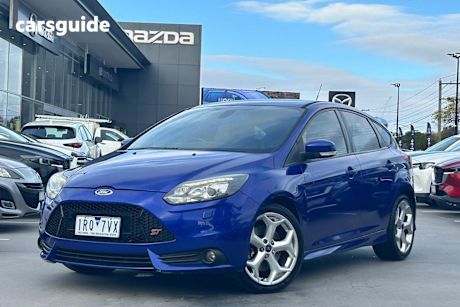 Blue 2014 Ford Focus Hatchback St