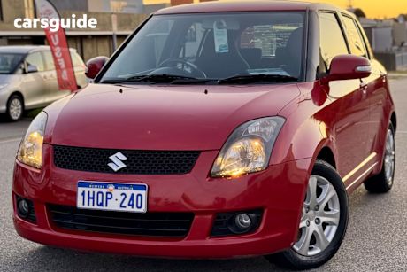 Red 2010 Suzuki Swift Hatchback Re.4