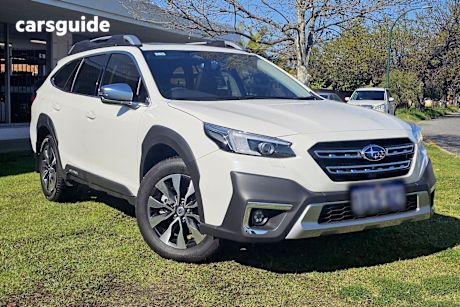 White 2025 Subaru Outback SUV AWD TOURING XT 4WD