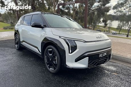 Silver 2025 Kia Ev3 Wagon Gt-Line 2Wd Lr