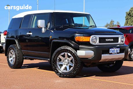 Black 2015 Toyota FJ Cruiser SUV 4X4
