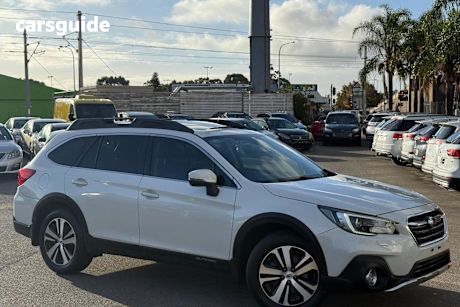 White 2020 Subaru Outback Wagon 2.5I Awd Vision Plus Spec Edtn