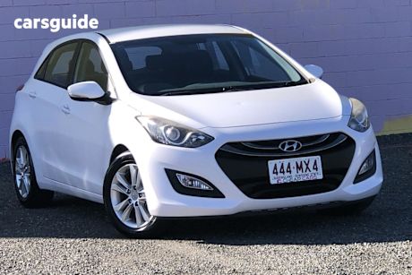 White 2014 Hyundai I30 Hatchback Trophy
