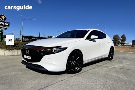White 2019 Mazda Mazda3 Hatch G25 ASTINA F