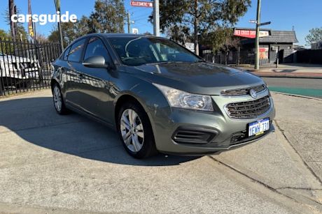 Grey 2015 Holden Cruze Sedan Equipe