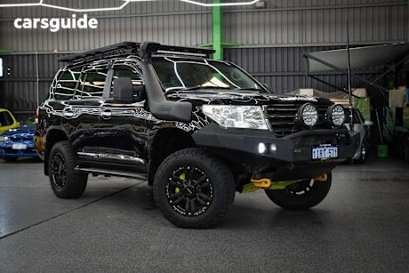 Black 2008 Toyota Landcruiser SUV SAHARA 4X4