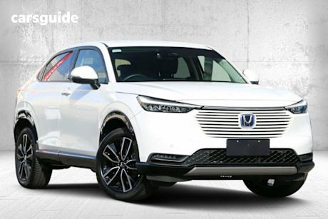 White 2023 Honda HR-V Wagon E:Hev L