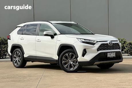 White 2021 Toyota RAV4 SUV GXL F