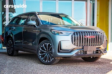 Silver 2025 Jaecoo J8 SUV TRACK F