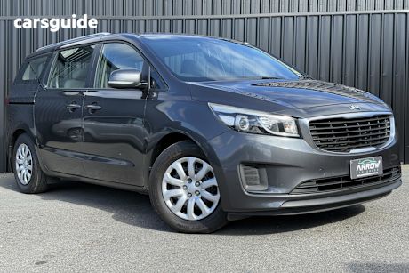 Grey 2016 Kia Carnival SUV S F
