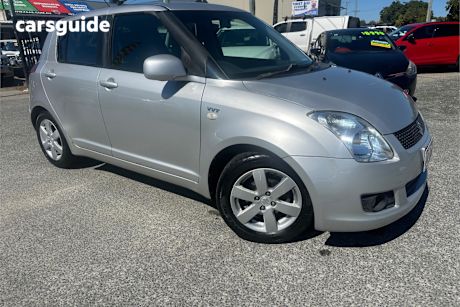 Silver 2008 Suzuki Swift Hatch F
