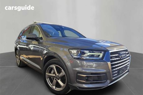 Grey 2018 Audi Q7 SUV TDI 4WD