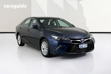 Blue 2015 Toyota Camry Sedan Atara Sl Hybrid
