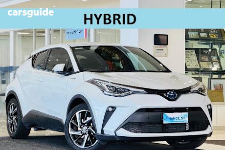 White 2023 Toyota C-HR SUV KOBA F