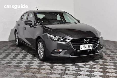 Grey 2018 Mazda Mazda3 Hatch NEO SPORT F