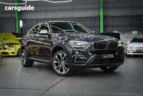 Grey 2014 BMW X6 SUV XDRIVE30D 4X4
