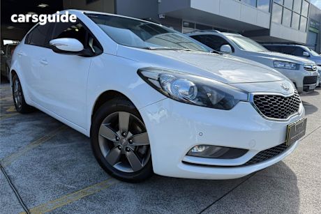 White 2014 Kia Cerato Sedan S