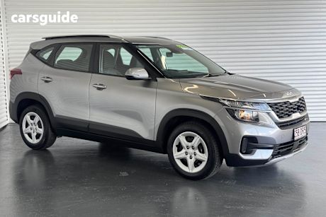 Grey 2021 Kia Seltos SUV S F