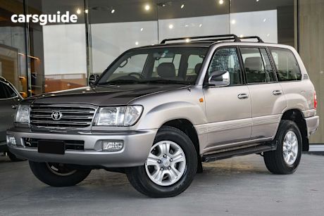 Grey 2005 Toyota Landcruiser Wagon Sahara (4X4)