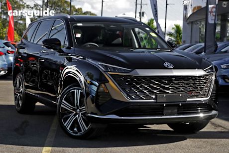 Black 2025 MG Qs SUV ESSENCE 4X4