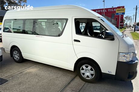 White 2015 Toyota HiAce OtherCar COMMUTER R