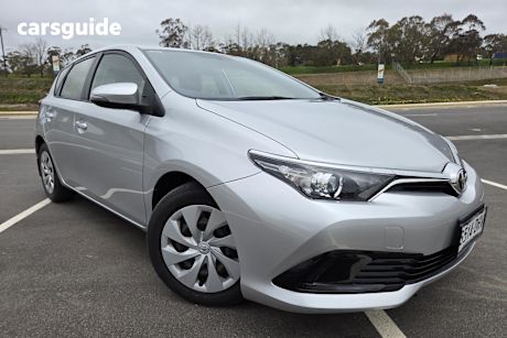 Silver 2016 Toyota Corolla Hatch ASCENT F