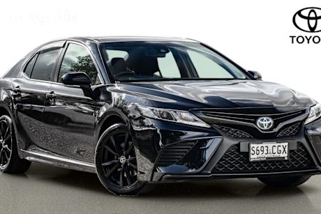 Black 2020 Toyota Camry Sedan ASCENT SPORT F