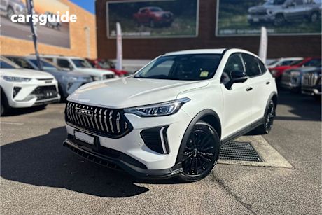 White 2025 GWM Haval Jolion SUV Premium